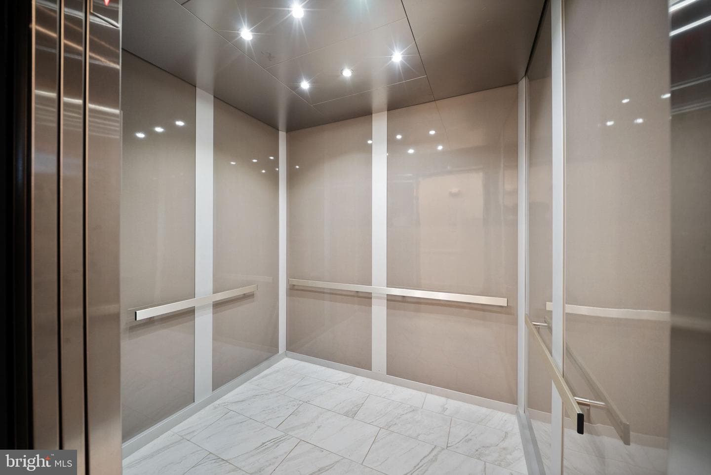 23640 Bolton Crescent Terrace #403 photo 7