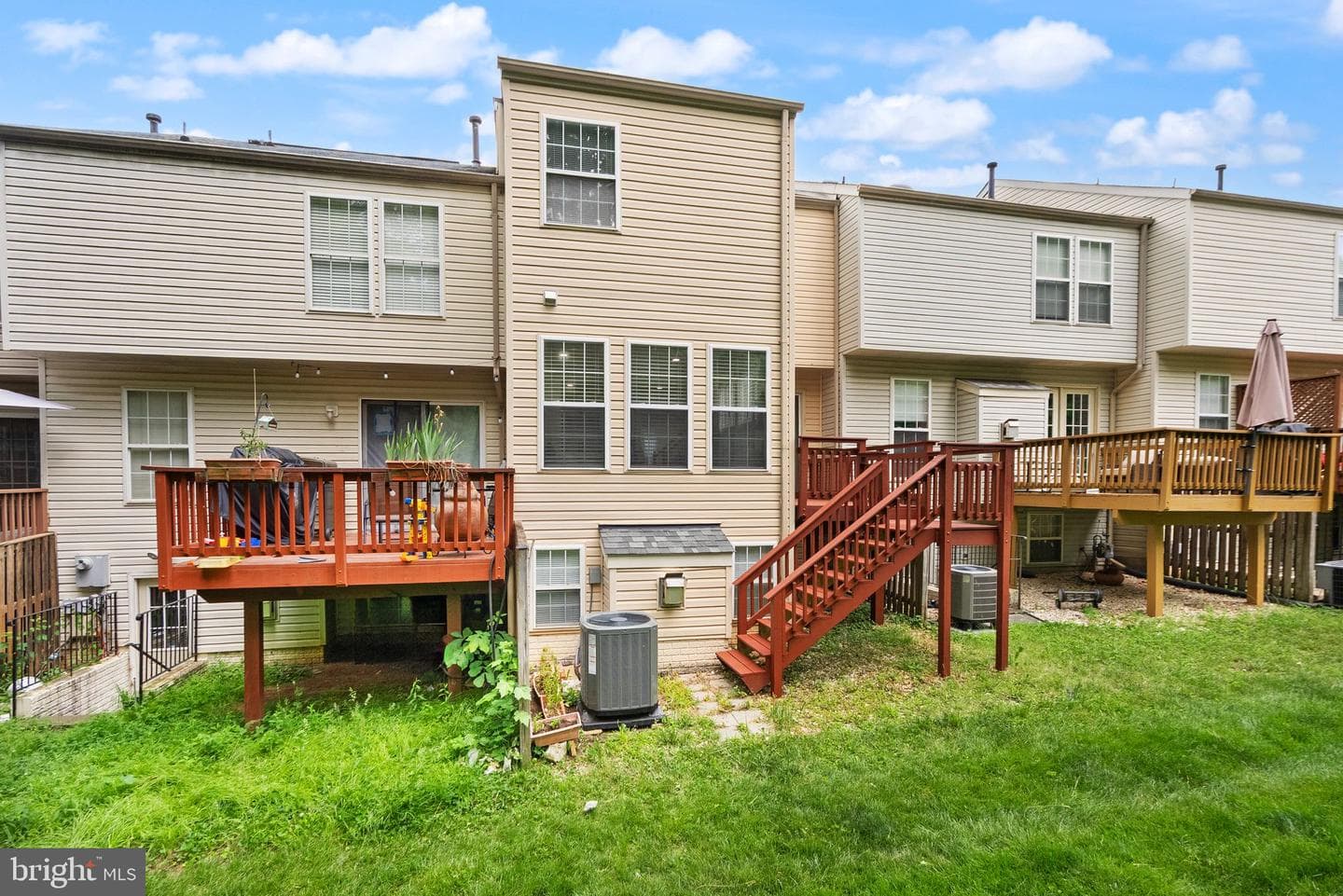 19907 Ridgecrest Square photo 42