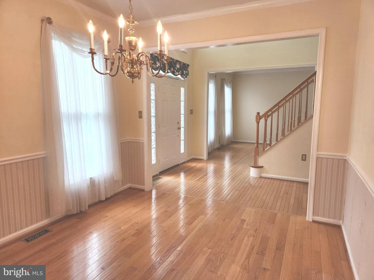 21218 Edgewood Court photo 2