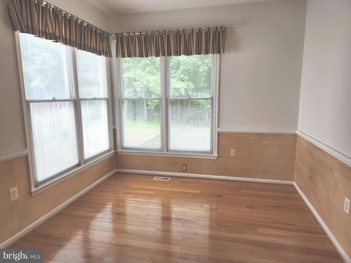 21218 Edgewood Court photo 29