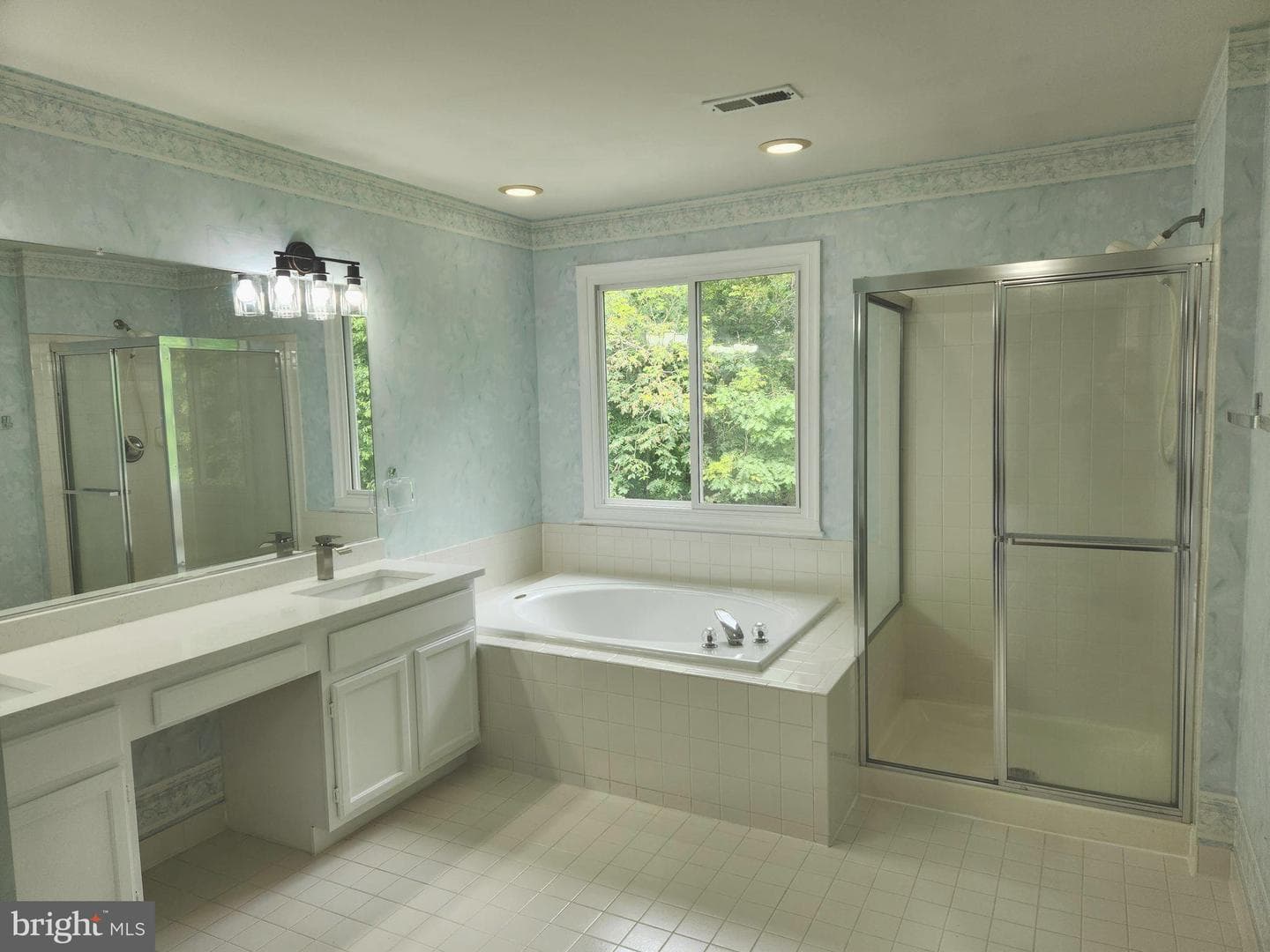 21218 Edgewood Court photo 70