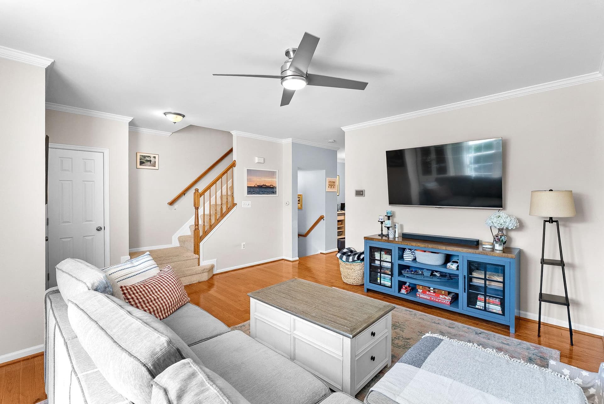 44168 Paget Terrace photo 14