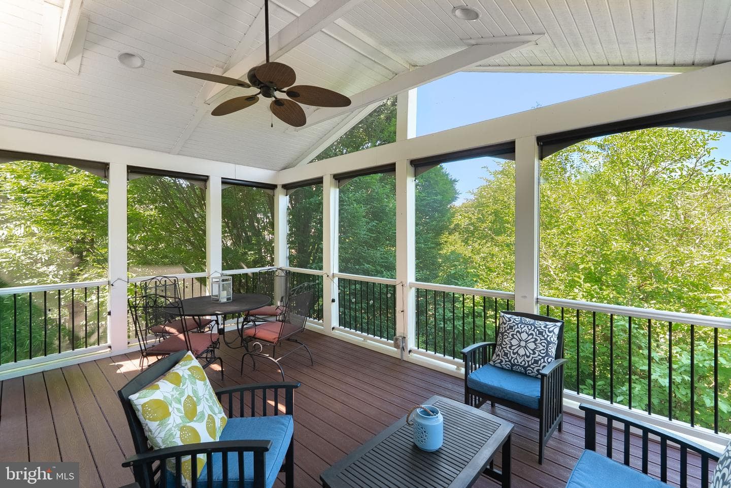 44168 Paget Terrace photo 3