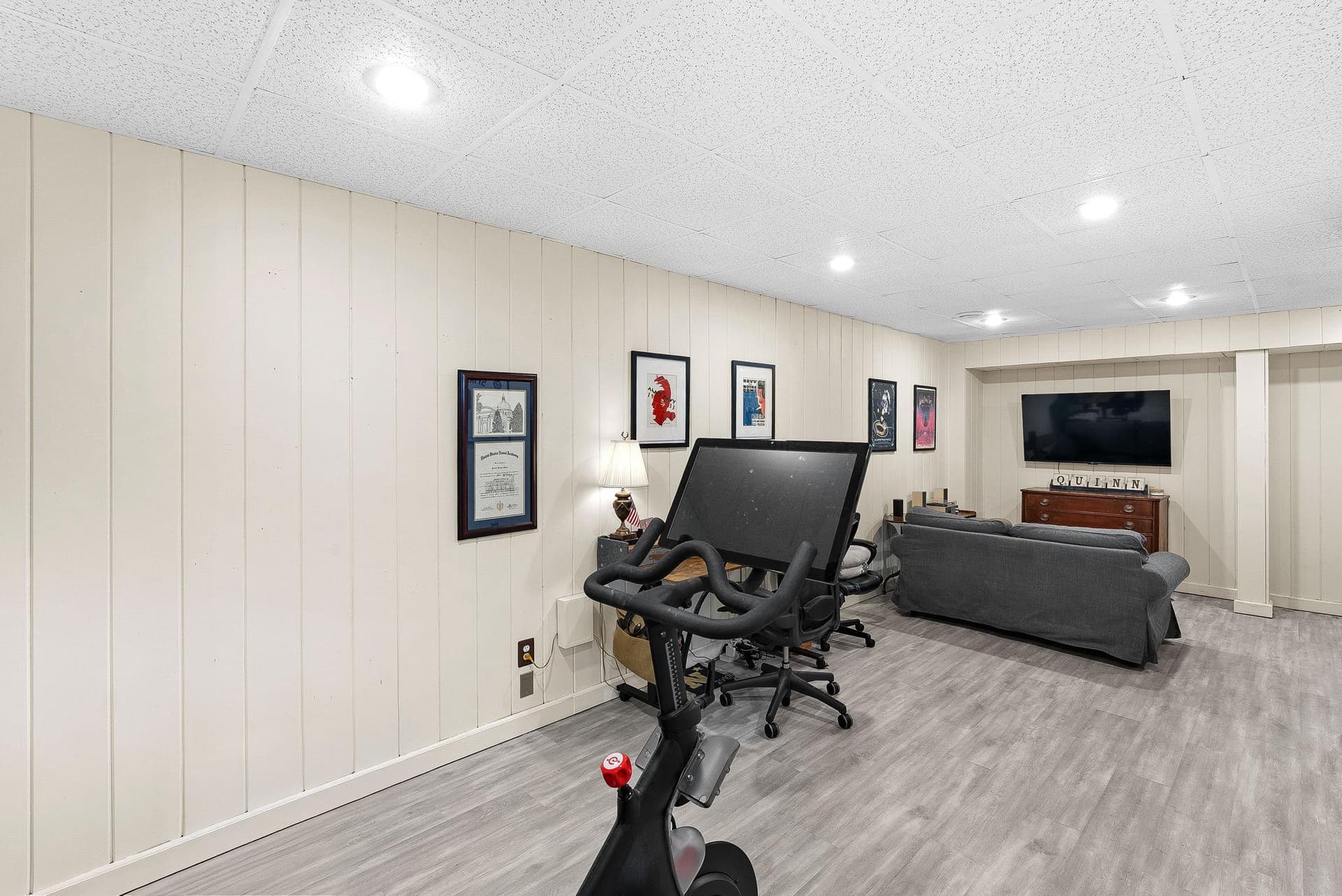 44168 Paget Terrace photo 33
