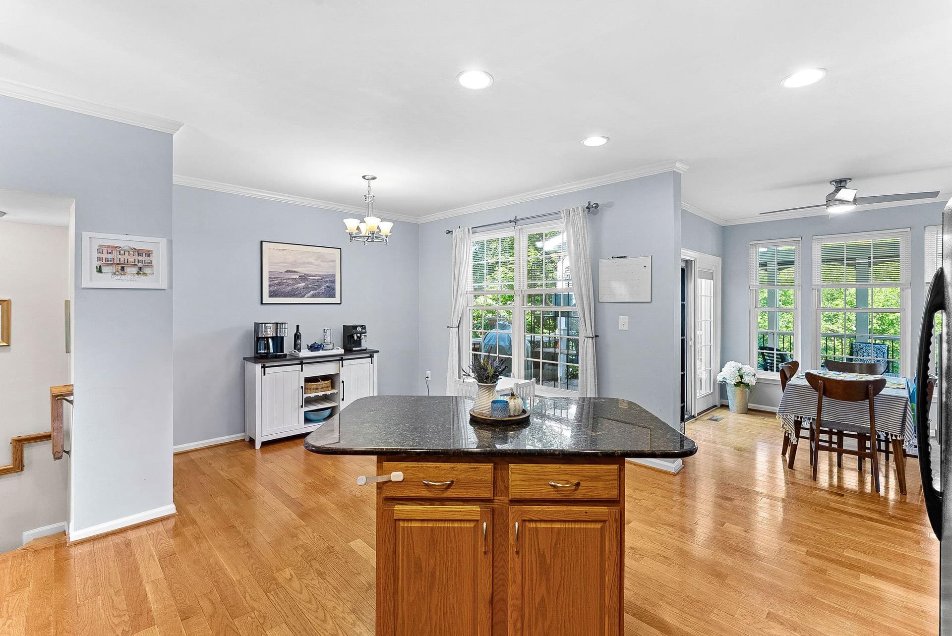 44168 Paget Terrace photo 6