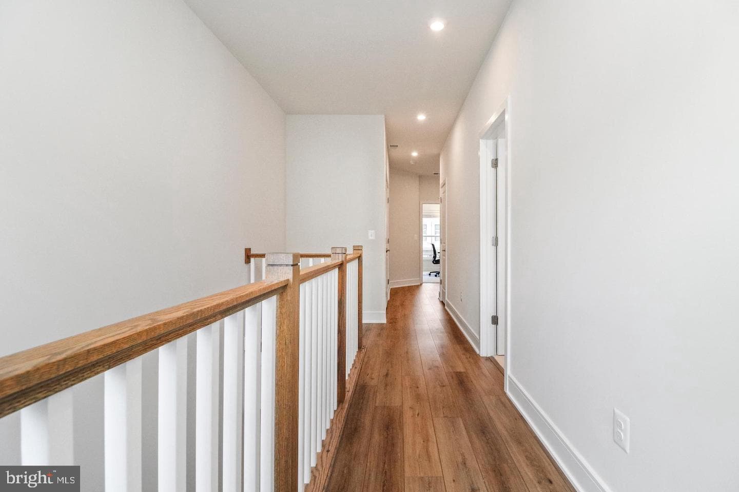 21740 Charing Cross Terrace photo 19