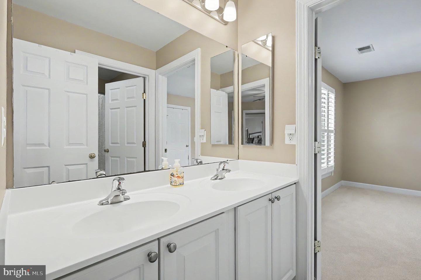 42498 Longacre Drive photo 29