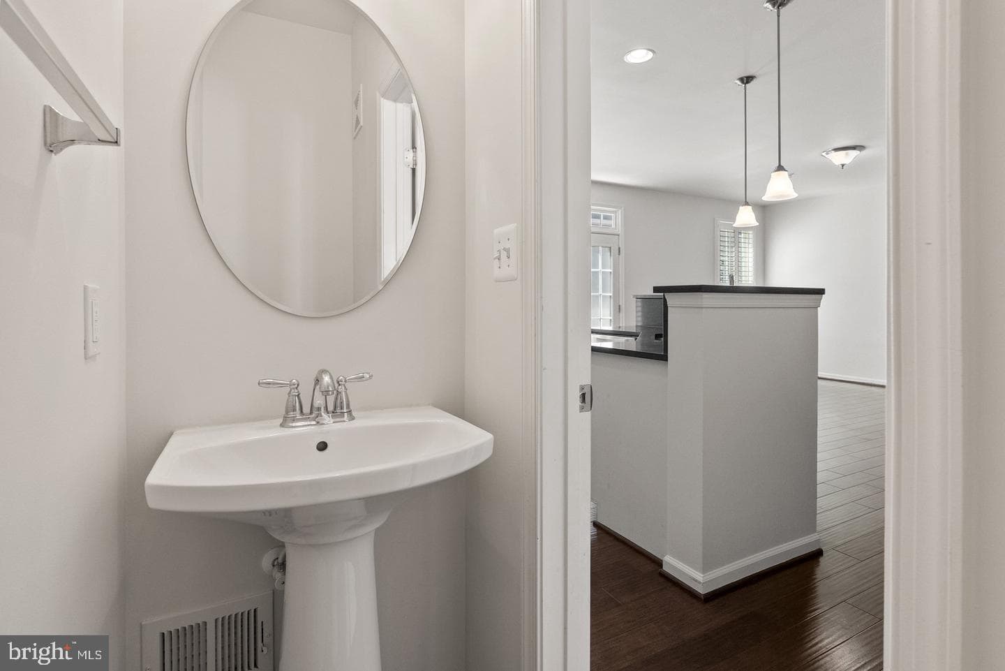 42189 Shorecrest Terrace photo 11