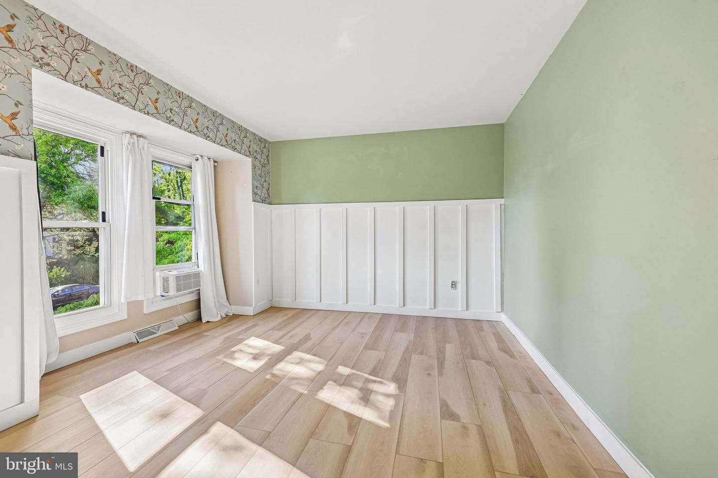 347 Shenandoah Street SE photo 13