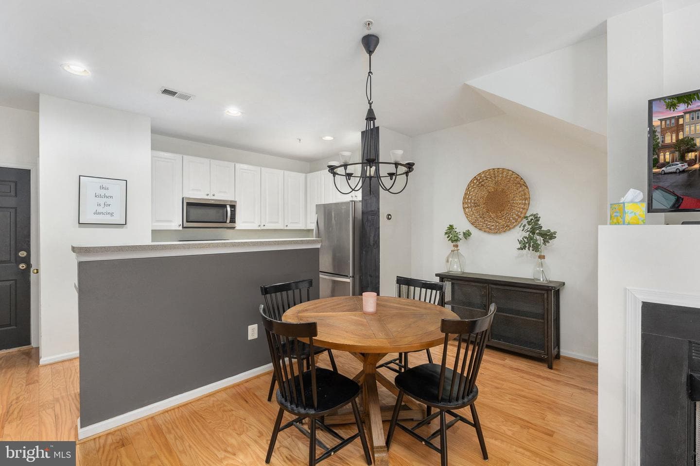 42245 Black Rock Terrace photo 16