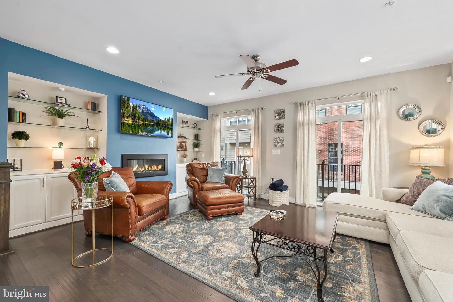 400 Ironsides Square SE photo 9