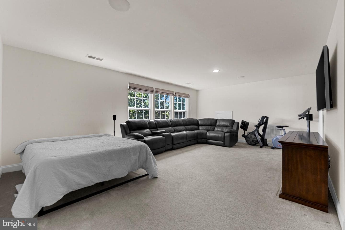 25079 Chafee Circle photo 55