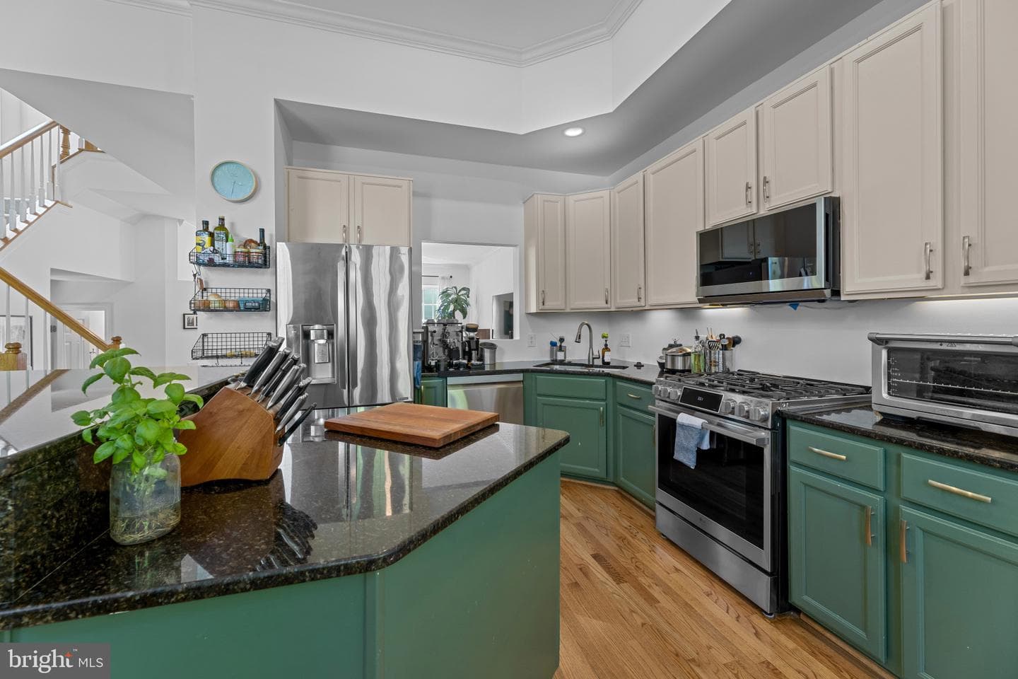 21622 Monmouth Terrace photo 10