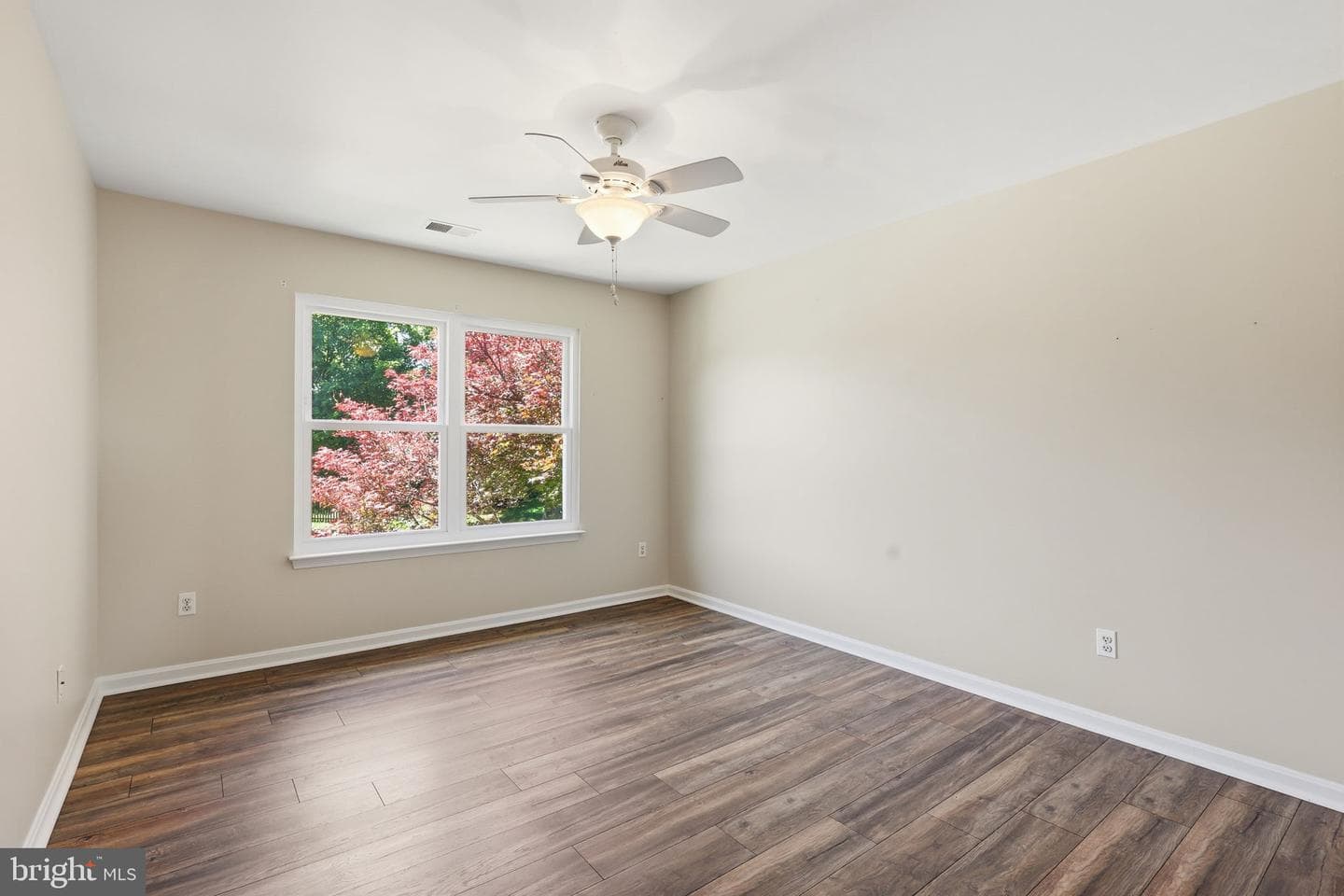 204 Grafton Way NE photo 23
