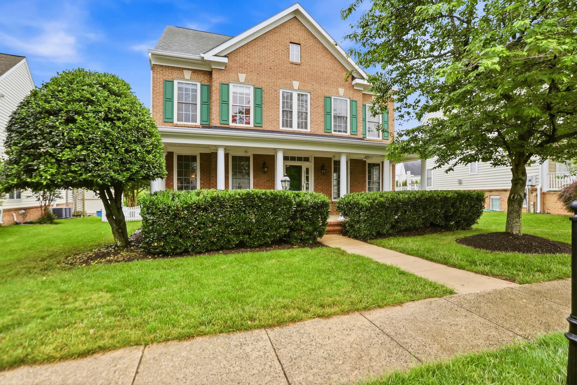 22938 Goldenrod