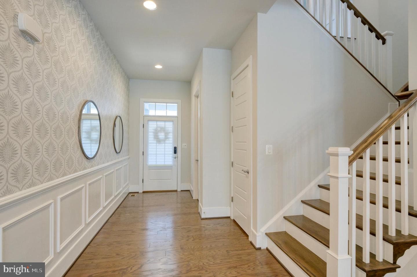 23695 Cypress Glen Square photo 6