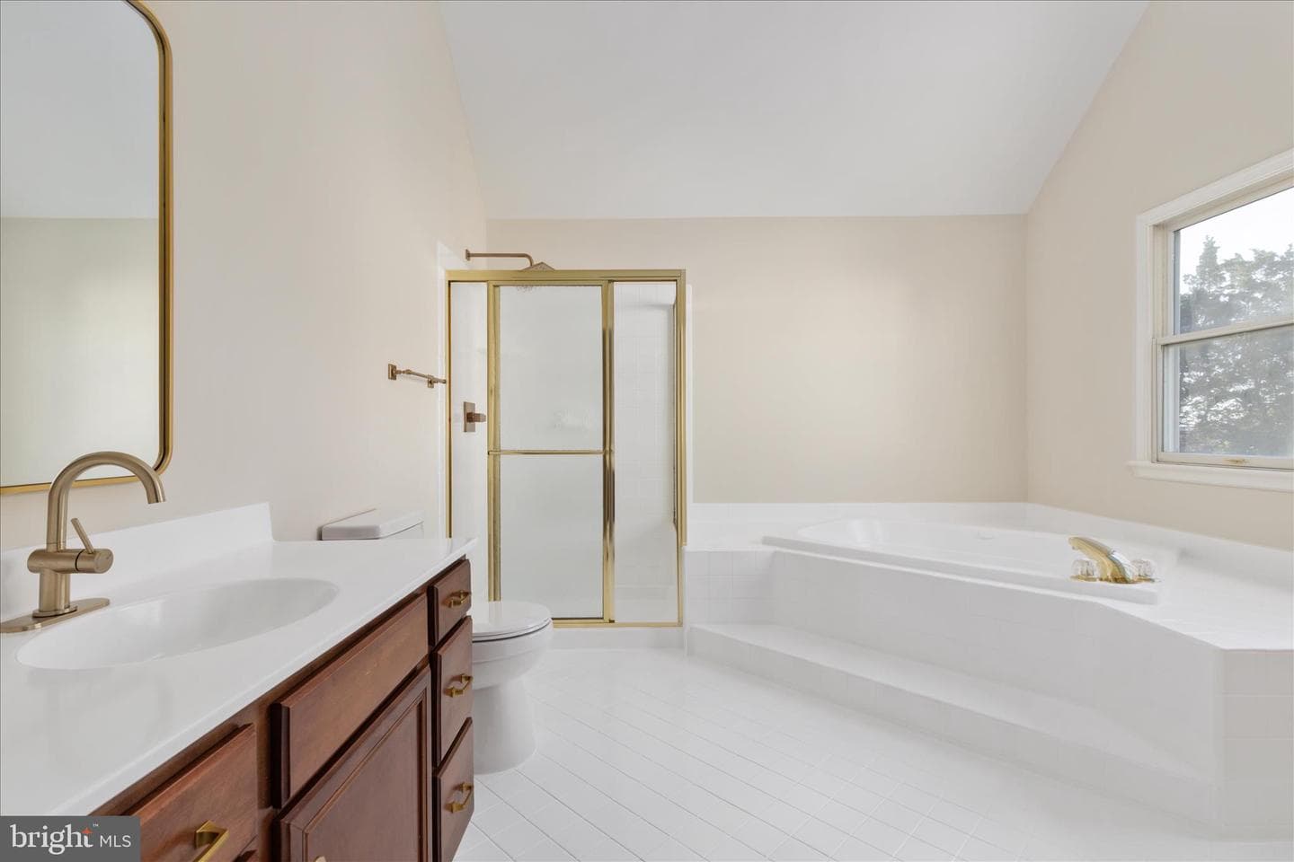 43870 Ludlum Court photo 32