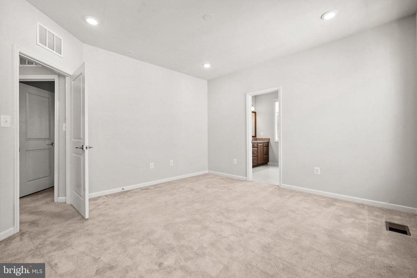 23275 Milltown Knoll Sq # 118 photo 27