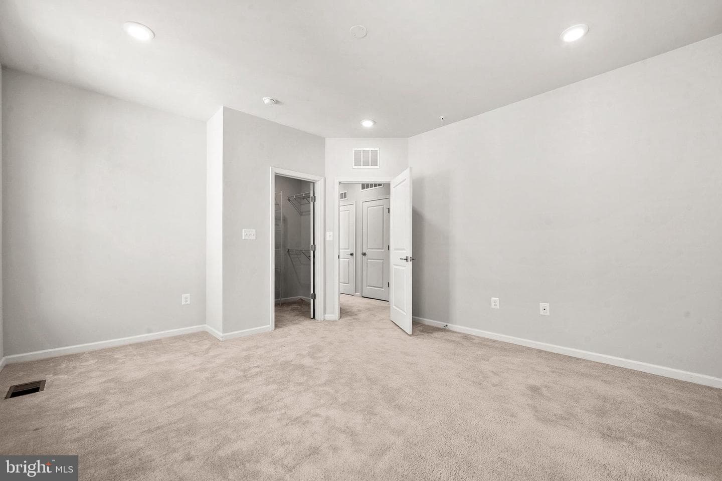 23275 Milltown Knoll Sq # 118 photo 35