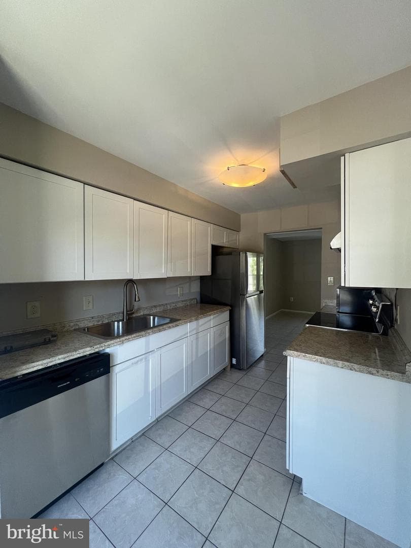 1005 Marsden Court photo 20