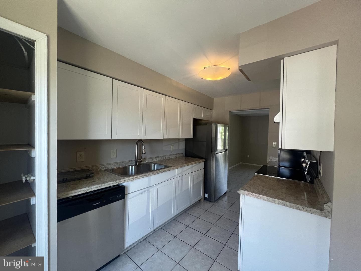 1005 Marsden Court photo 21