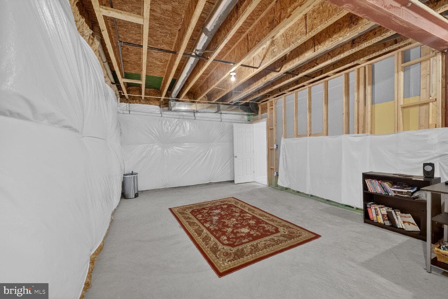 1904 Belleville Drive NE photo 36