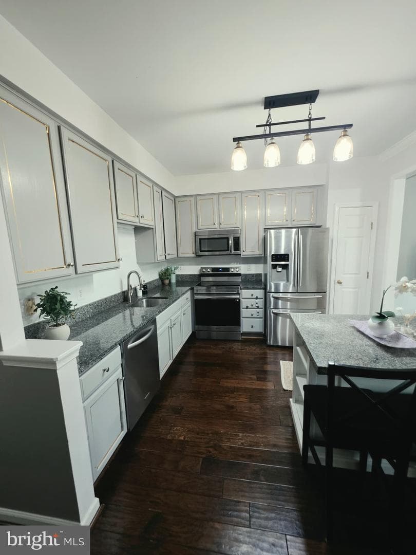 25193 Destination Square photo 21