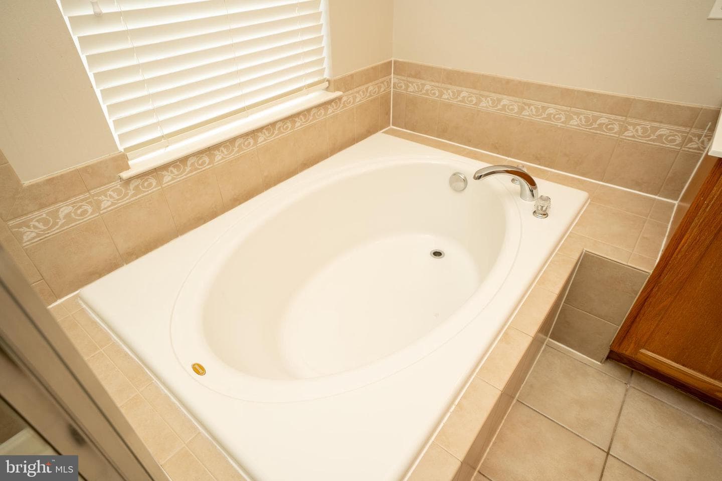 25193 Destination Square photo 39