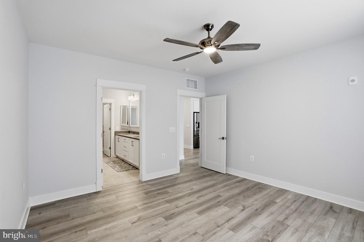 23651 Havelock Walk Terrace #304 photo 14