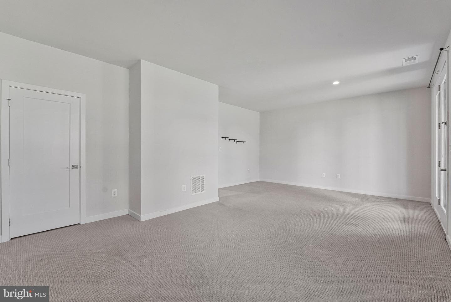 23543 Buckland Farm Terrace photo 38