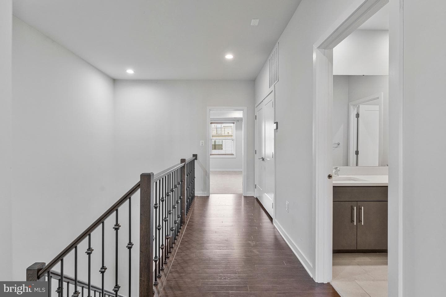 23543 Buckland Farm Terrace photo 8
