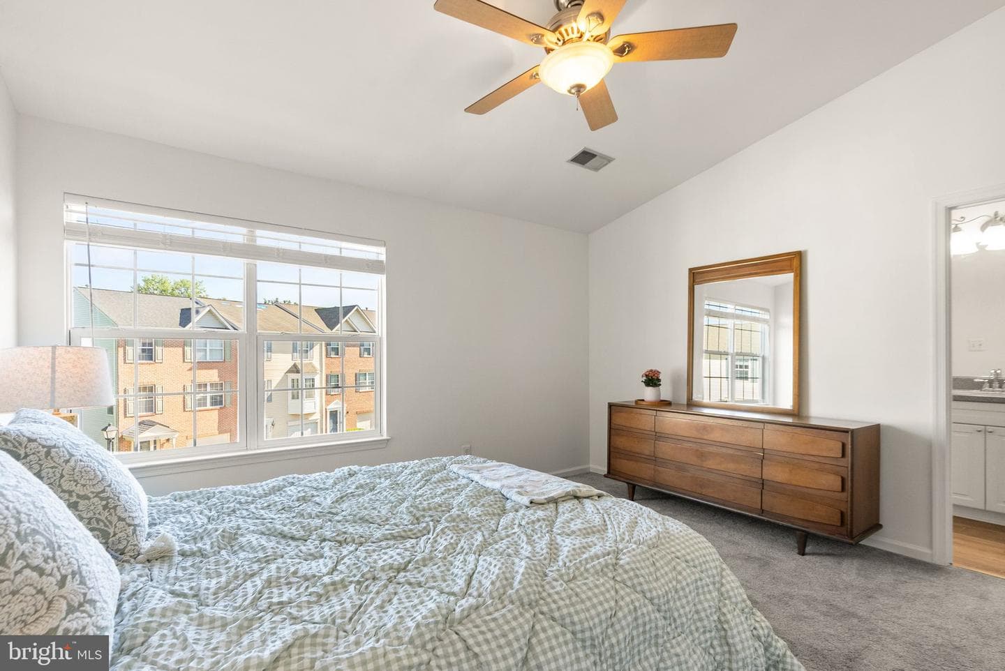 826 Vanderbilt Terrace SE photo 17