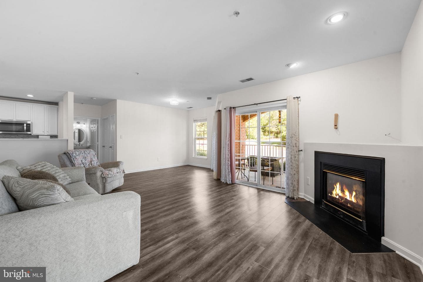 25300 Lake Mist Square #101 photo 19