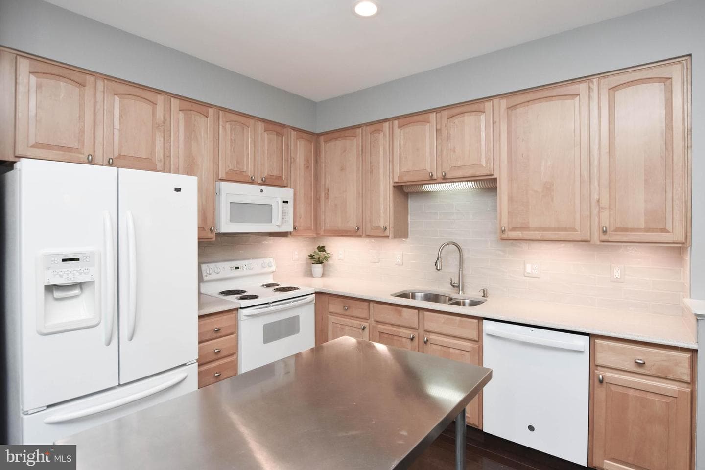25474 Brickell Drive photo 10