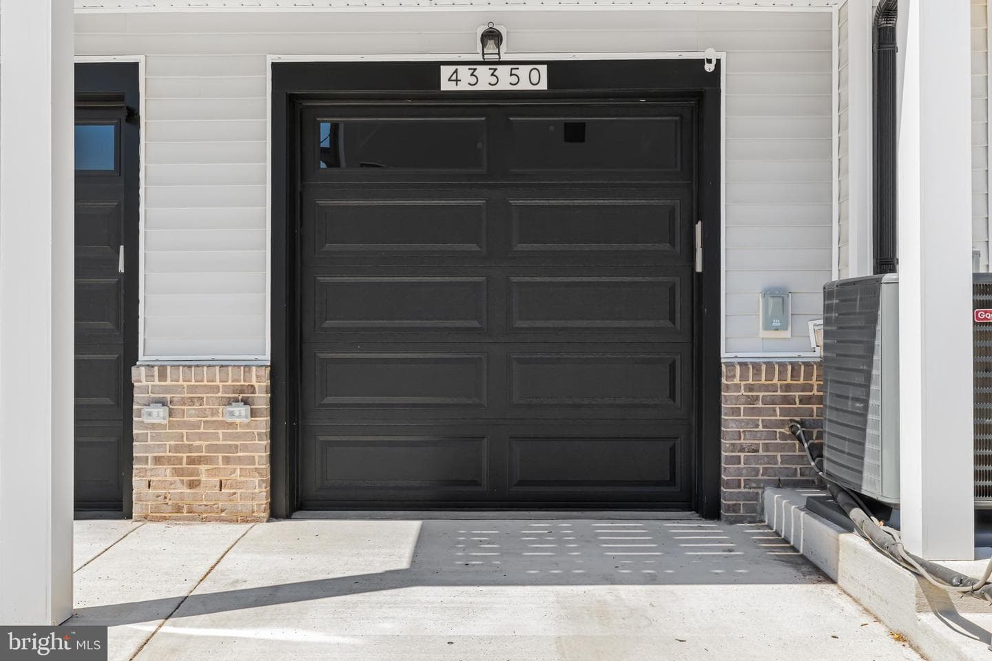43350 Farringdon Square photo 53