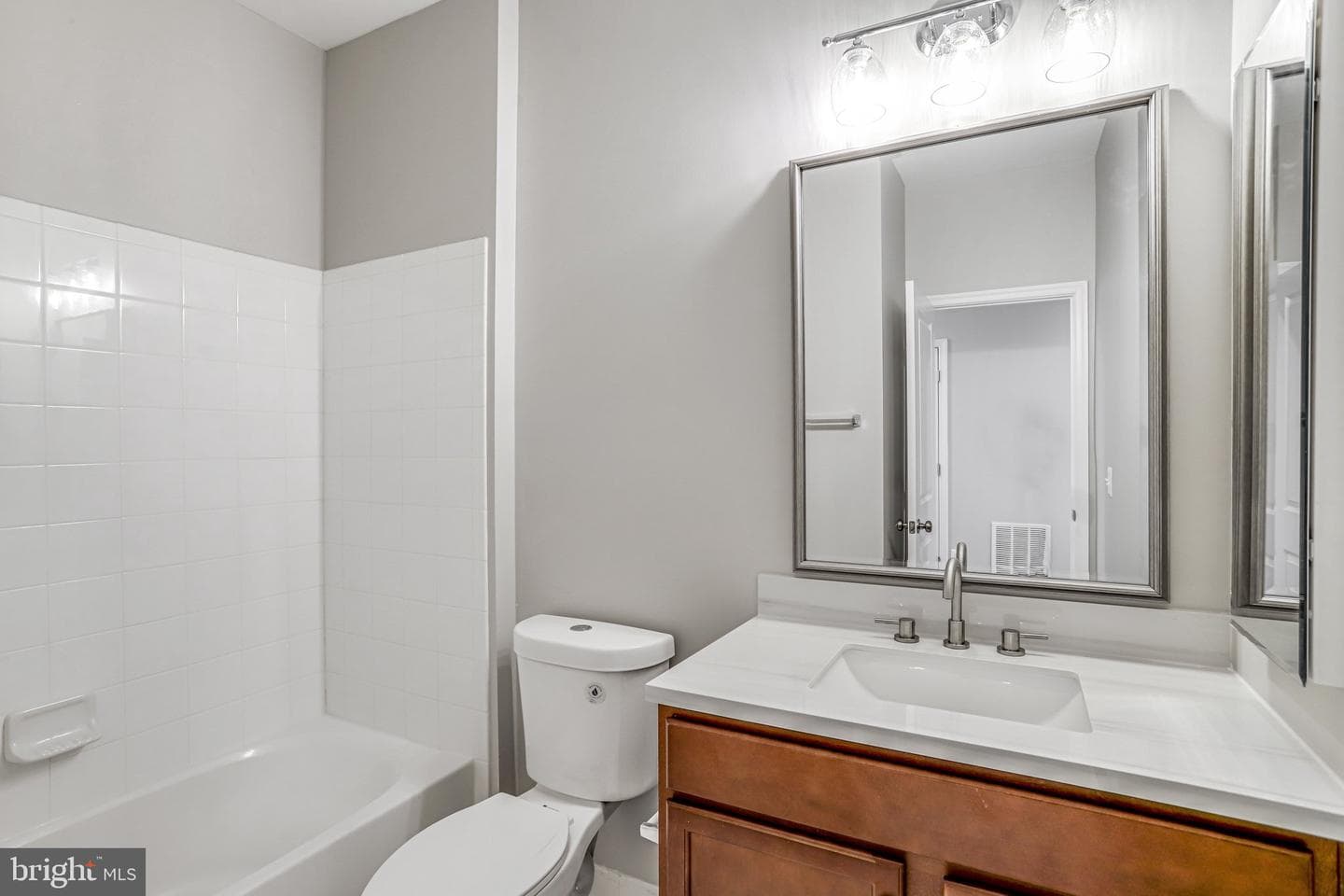 42274 Hampton Woods Ter photo 6
