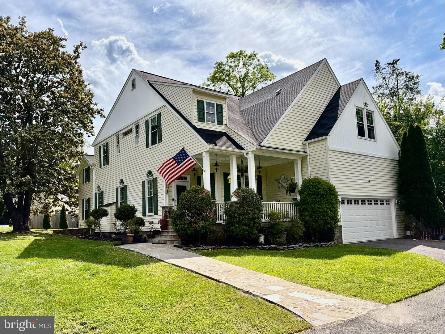 232 Maryland Avenue, Hamilton