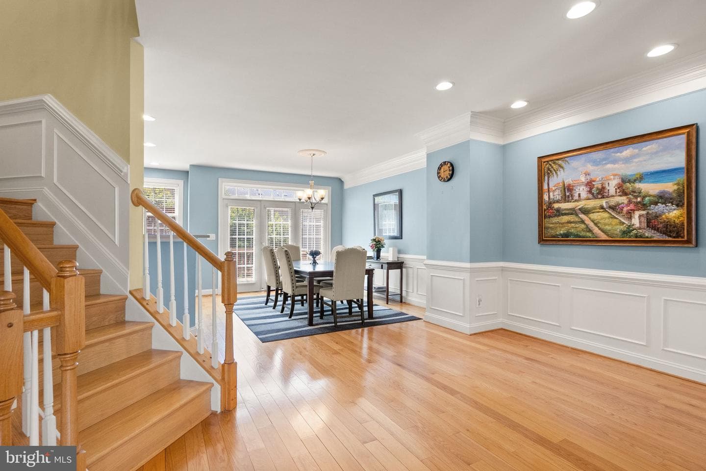 610 Battery Terrace NE photo 8