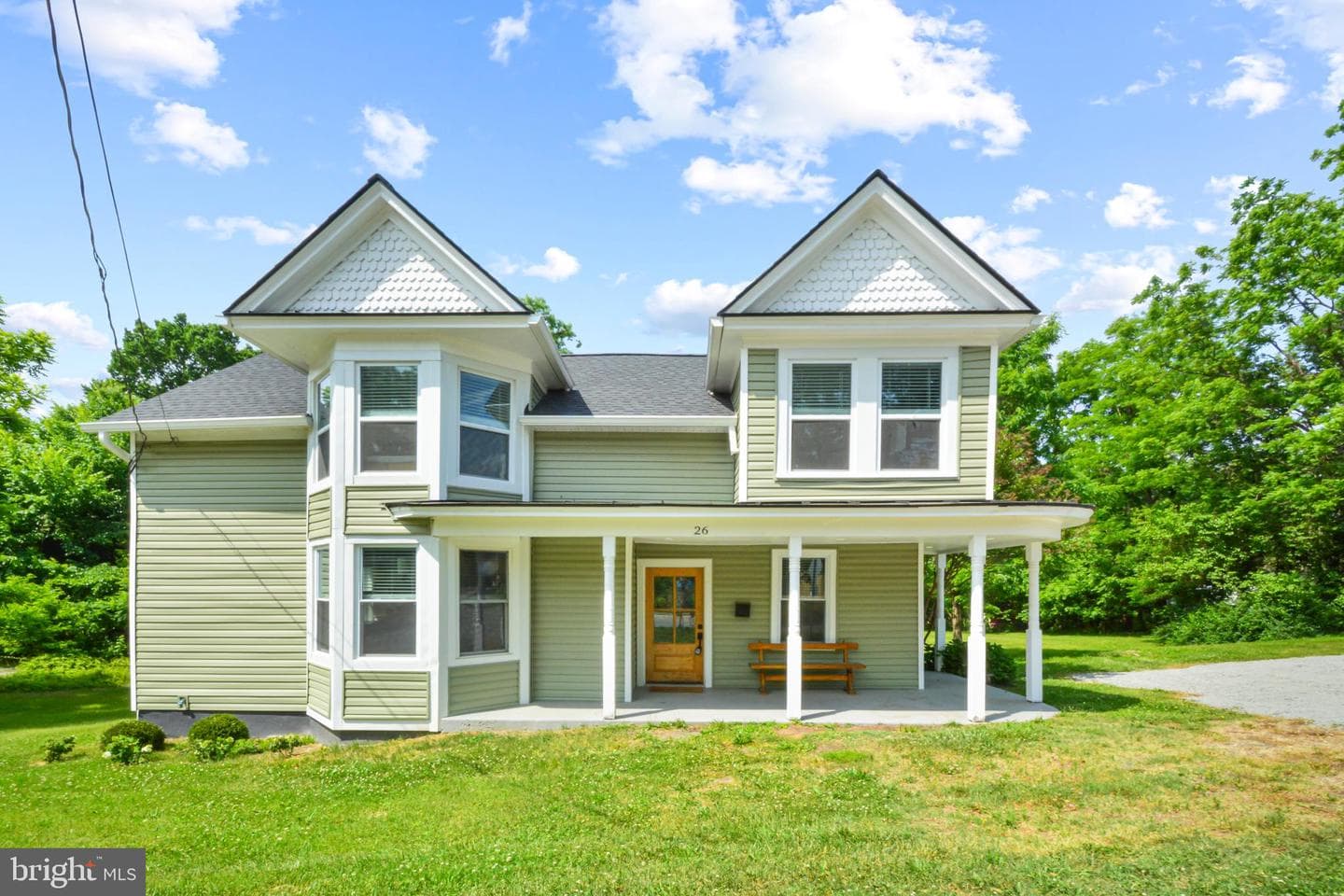 26 W Colonial Highway, Hamilton