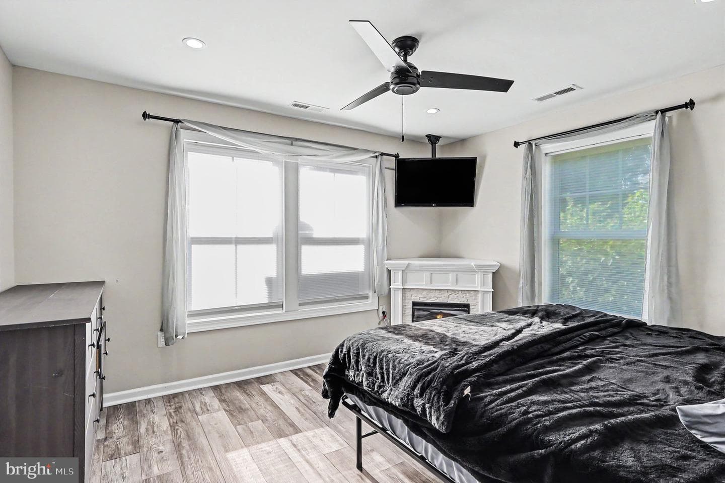 103 N Johnson Road photo 10