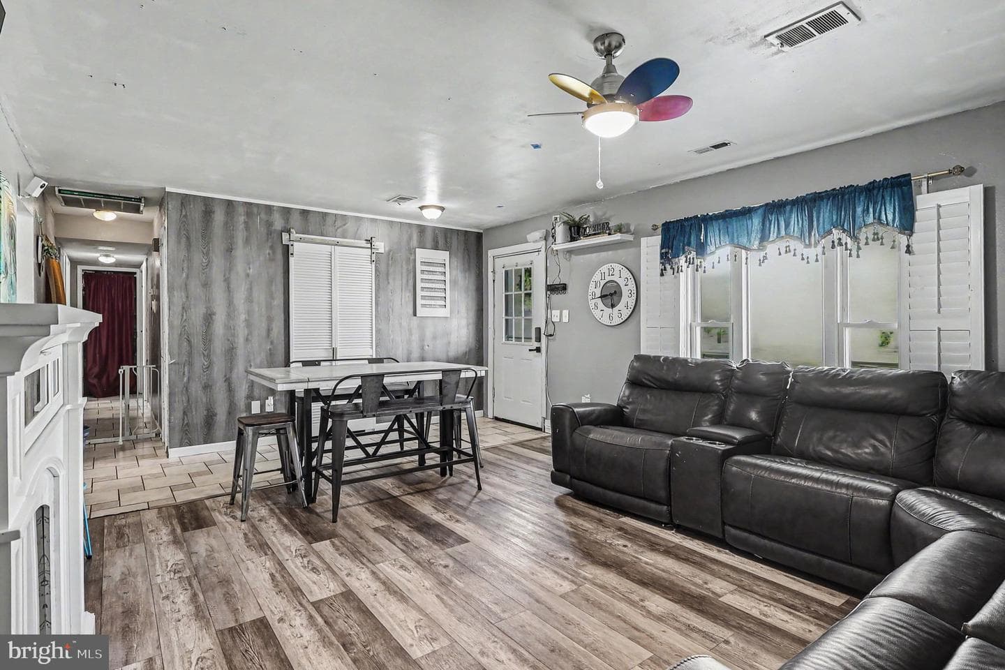103 N Johnson Road photo 3
