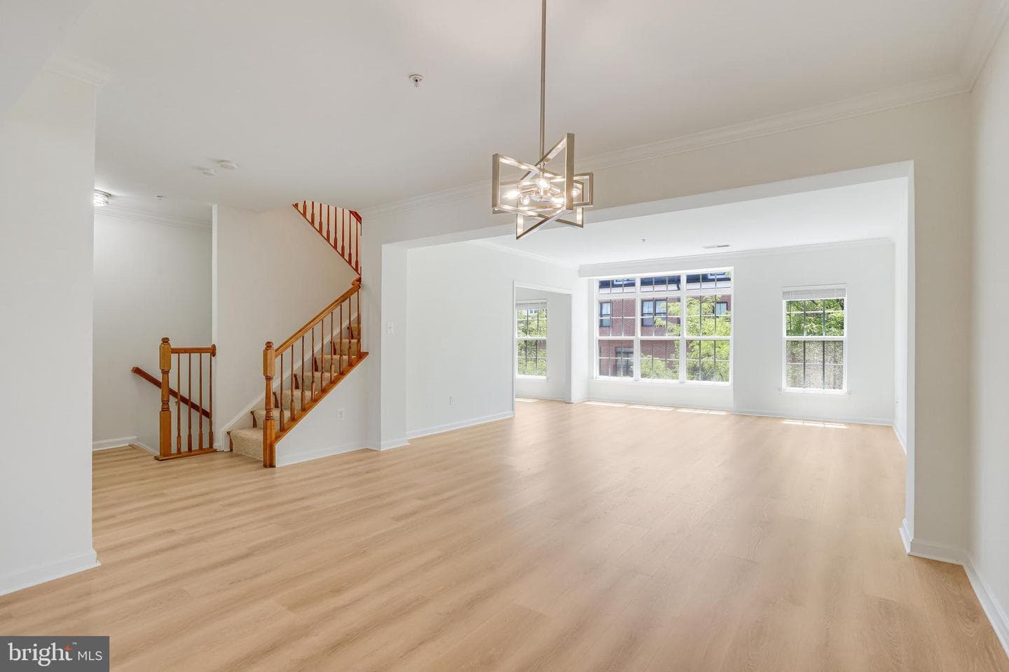 19283 Winmeade Drive photo 11