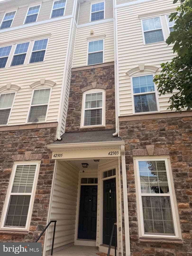 42303 San Juan Terrace, Aldie