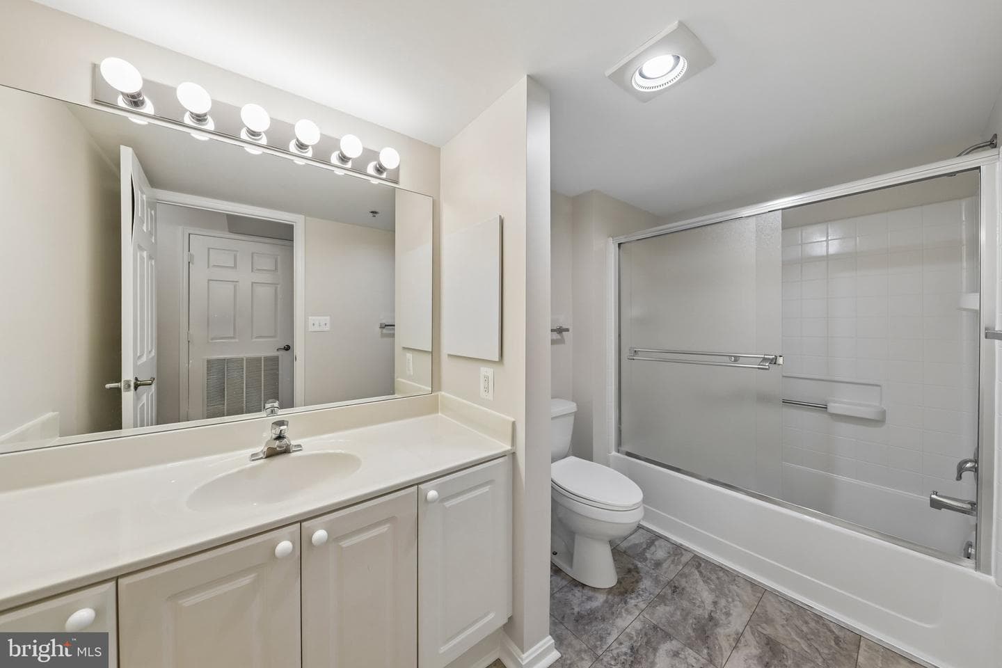 19385 Cypress Ridge #515 photo 8