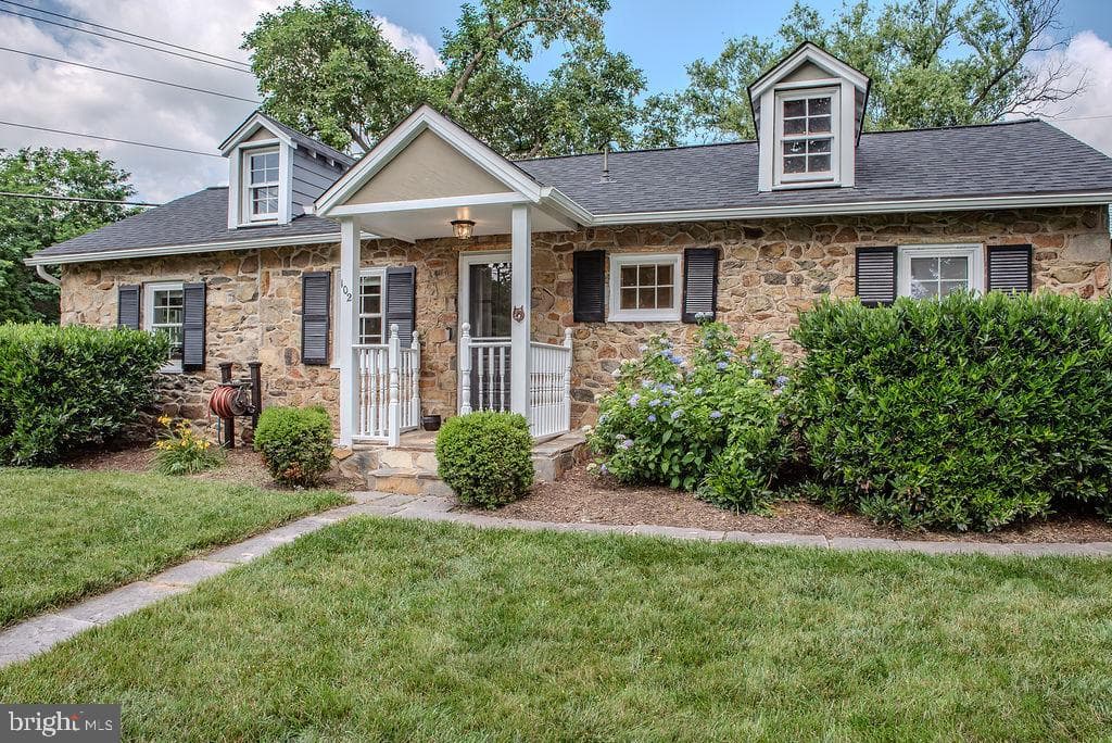 102 Phillips Court NW photo 57