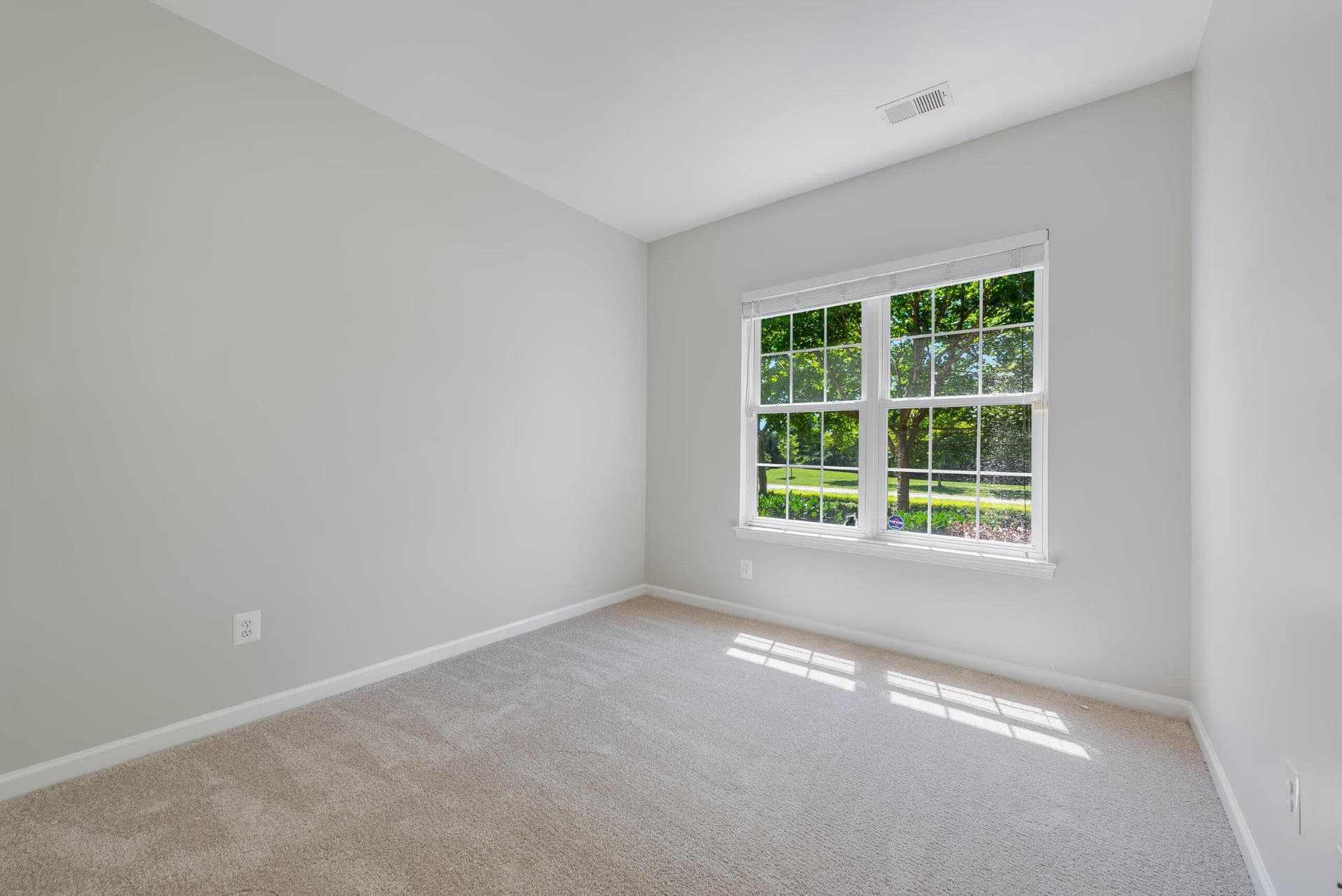 25165 Femoyer Terrace photo 3