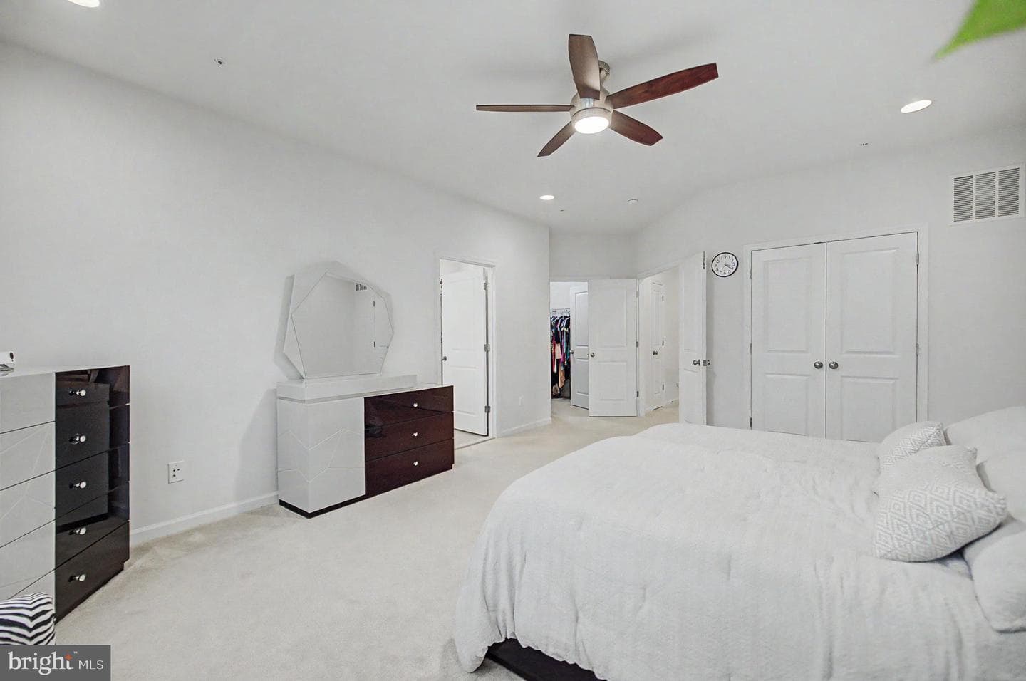 23398 Epperson Square photo 18