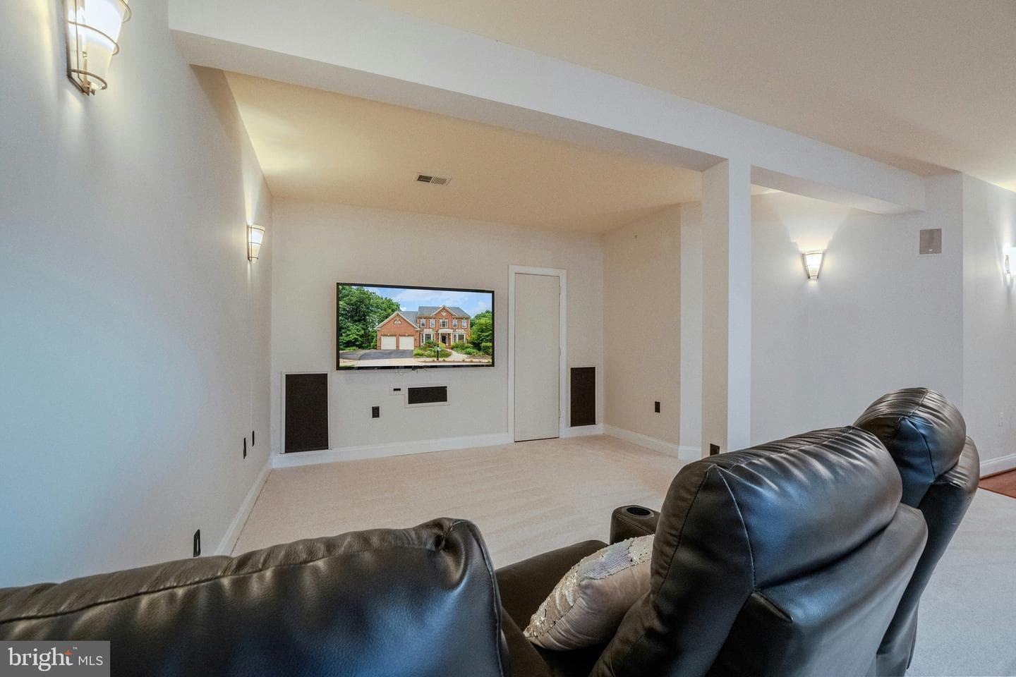 106 Calvary Court SE photo 104