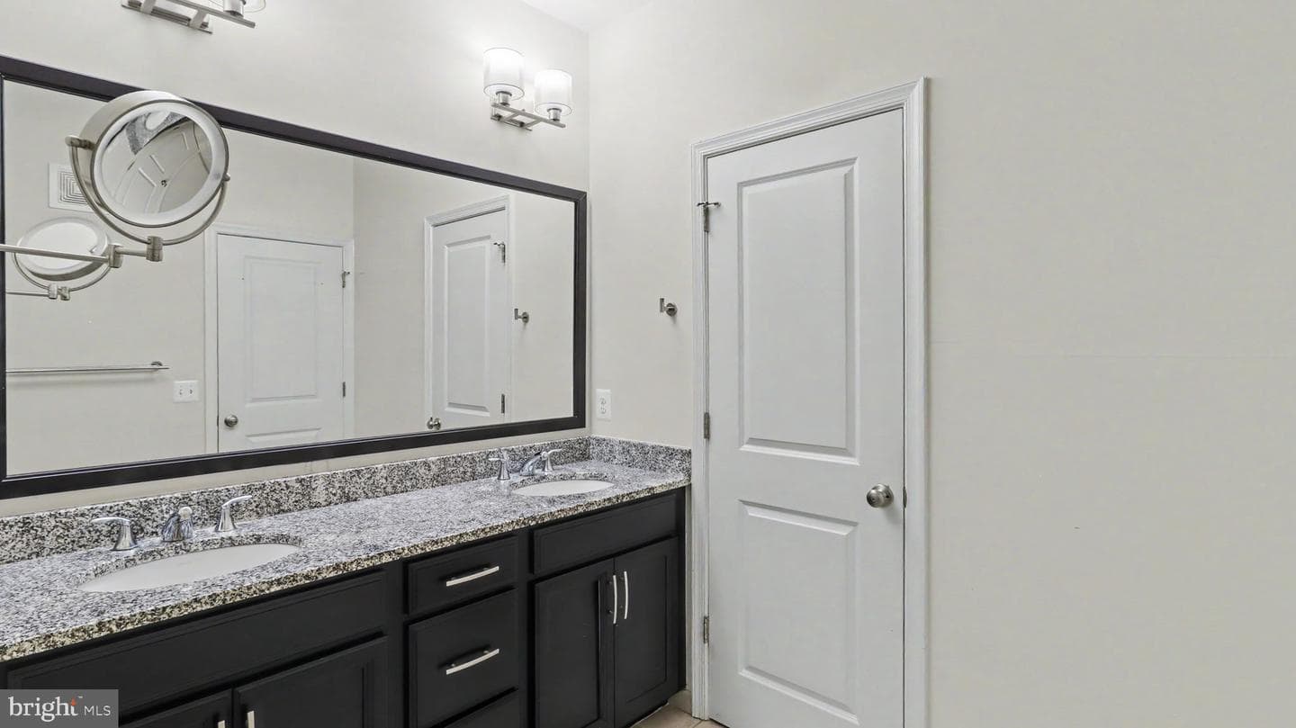 43031 Foxtrail Woods Terrace #106 photo 16