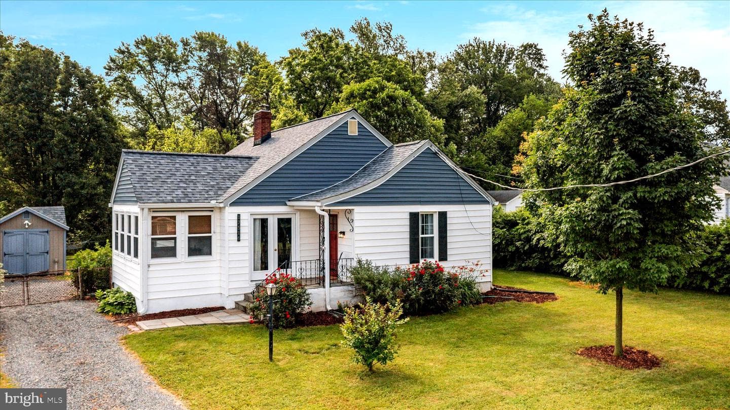 17516 Harmony Church Road, Hamilton